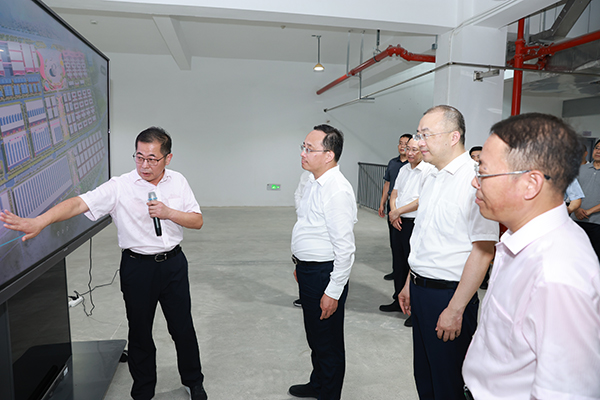 2024年7月23日，淮安市市長顧坤調(diào)研今世緣南廠區(qū)技改項(xiàng)目建設(shè)